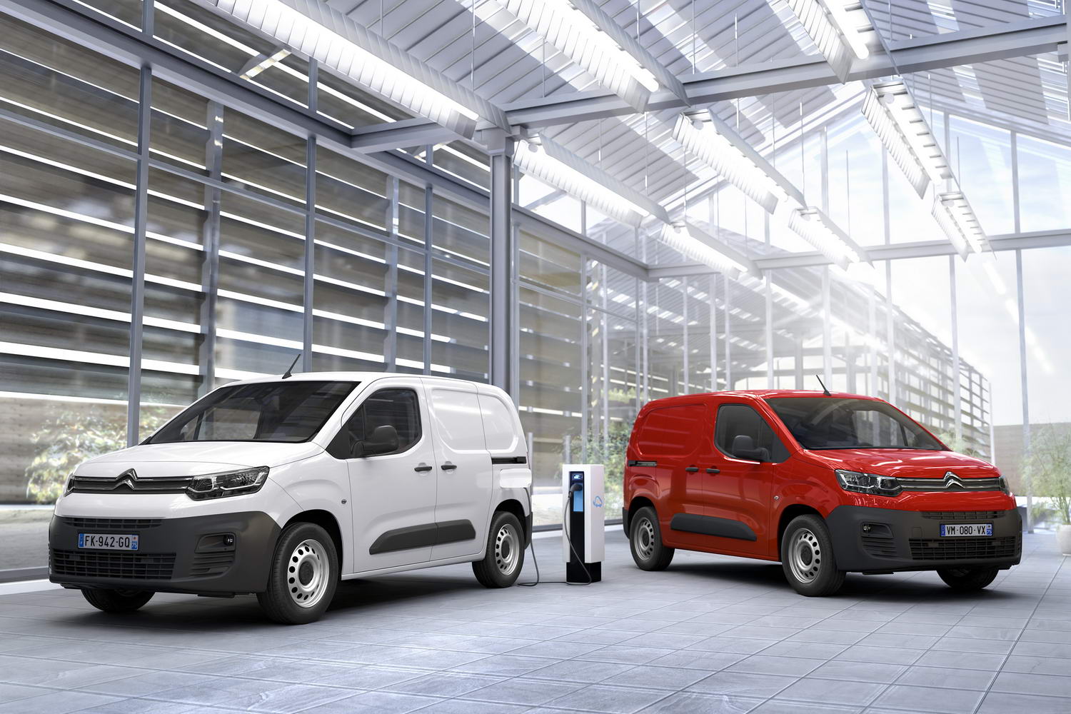 Features | Every electric van on sale in Ireland | CompleteVan.ie