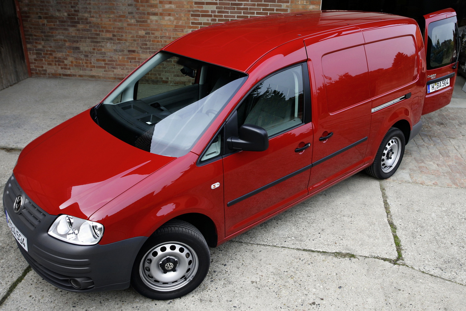 Van Reviews | How to work out private tax rates for commercial vehicles? | CompleteVan.ie