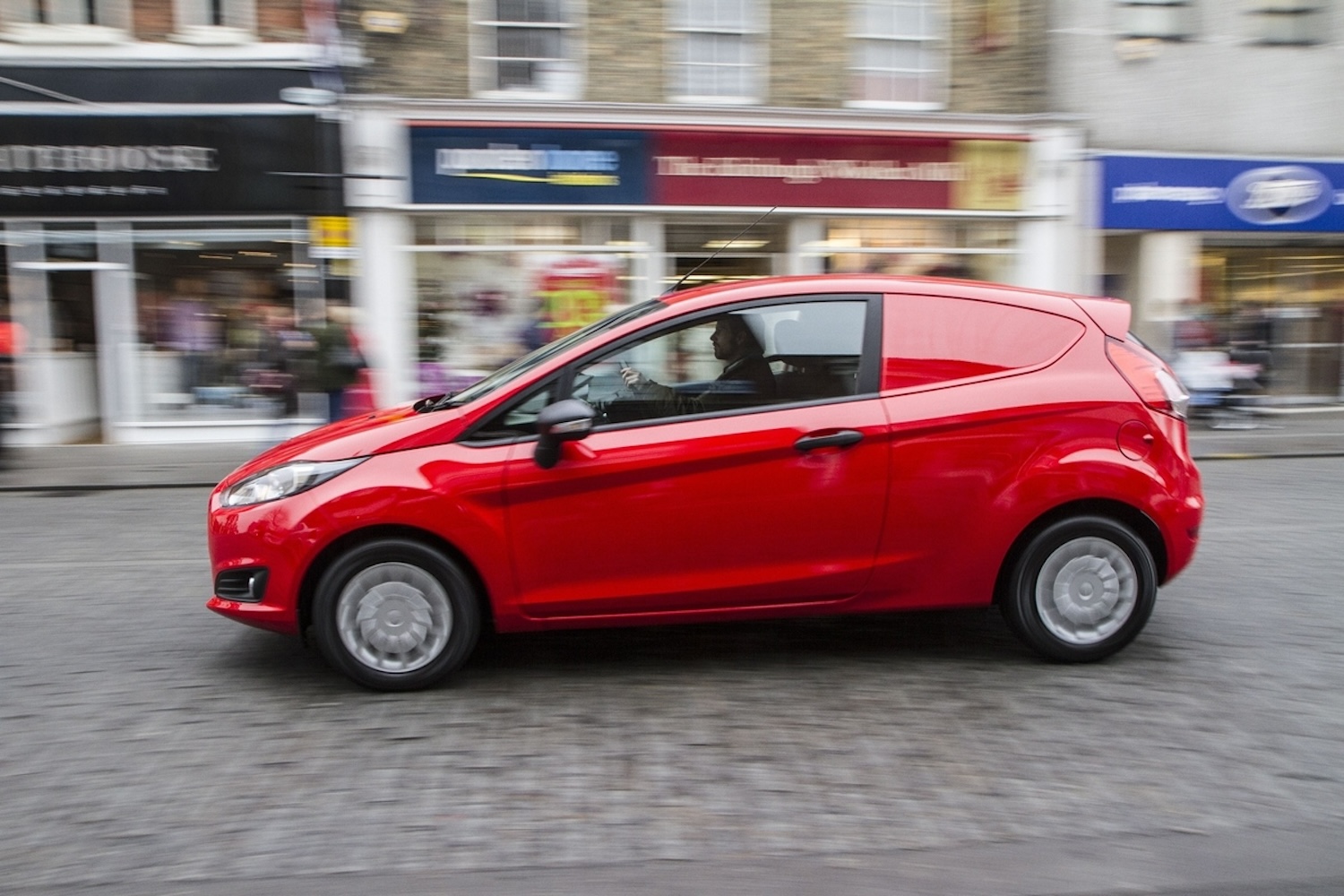Van Reviews | Is there VAT on a Ford Fiesta Van? | CompleteVan.ie