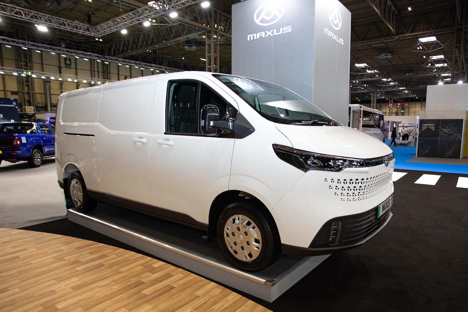 Van News | New medium-sized Maxus eDeliver 7 revealed | CompleteVan.ie