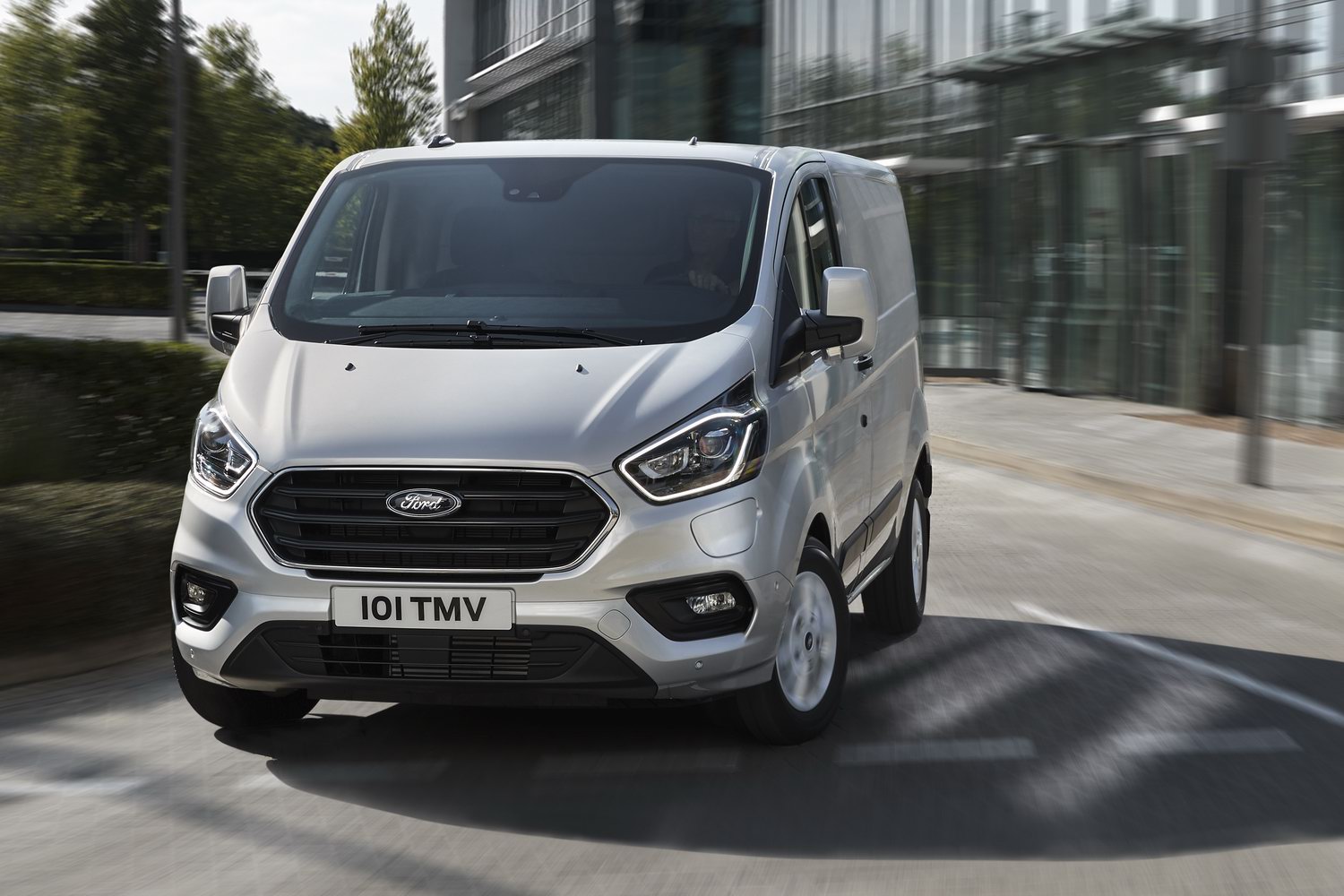 Van Reviews | Ford Transit Custom PHEV (2021) | CompleteVan.ie