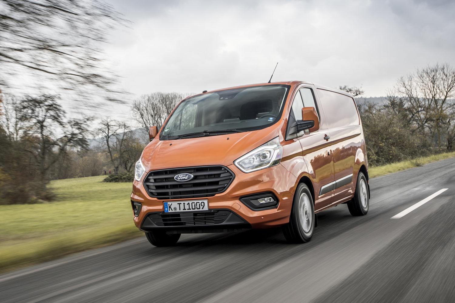 Van Reviews | Ford Transit Custom range (2021) | CompleteVan.ie