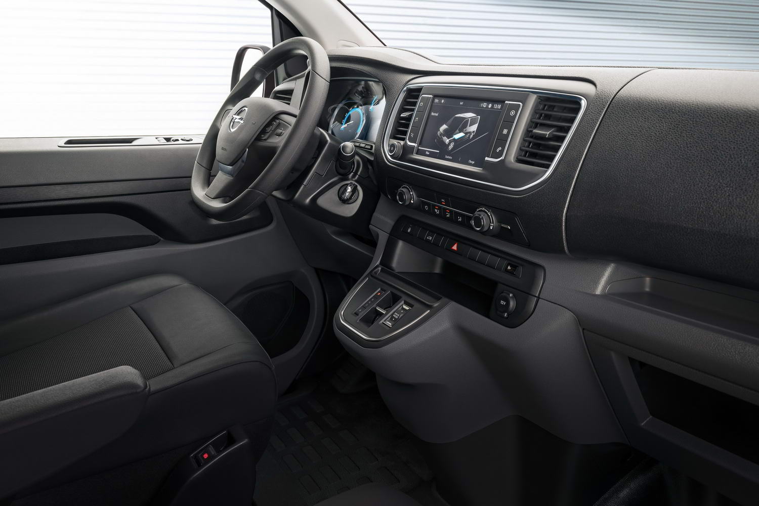 Interior of the Opel Vivaro-e