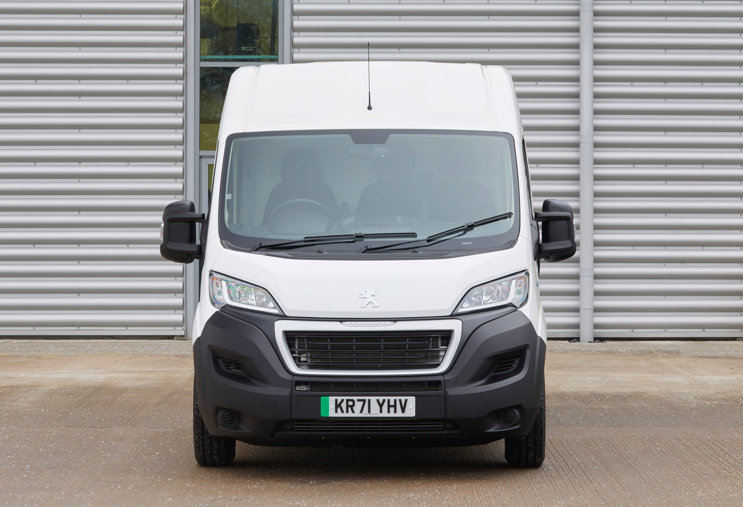 2020 Peugeot Boxer: Review 