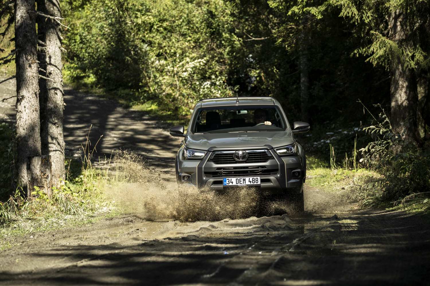 2021 Toyota Hilux